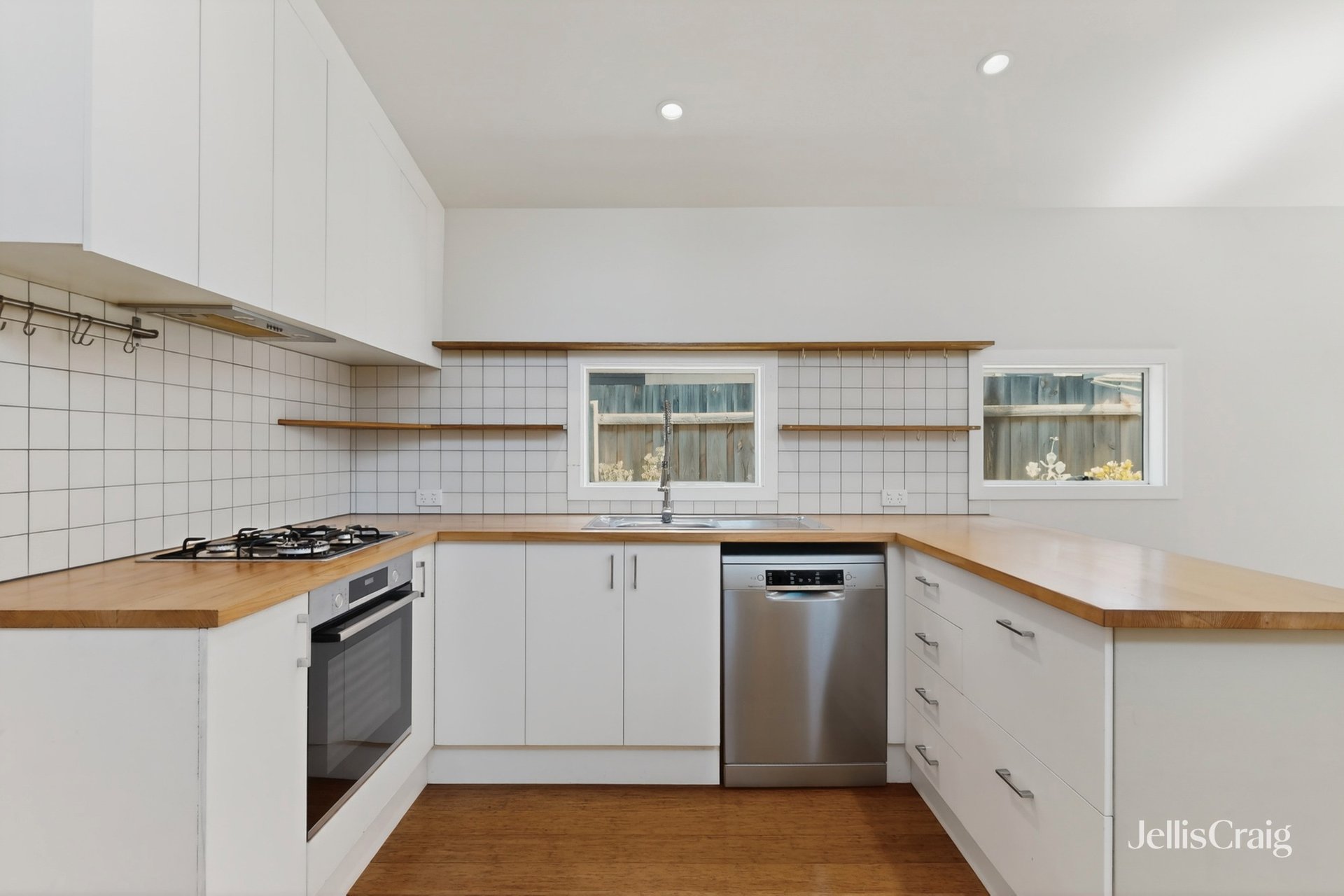 48 Lambeth Street, Kensington image 1