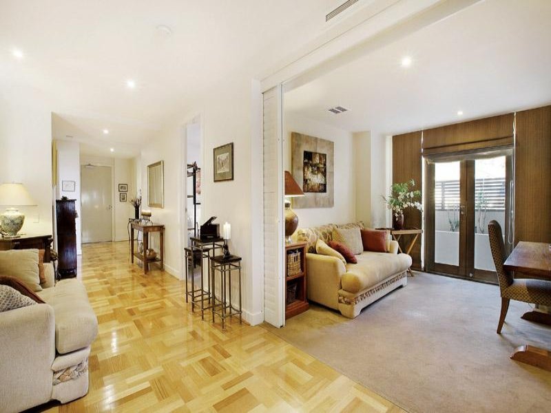 4/8 Lisson Grove, Hawthorn image 6