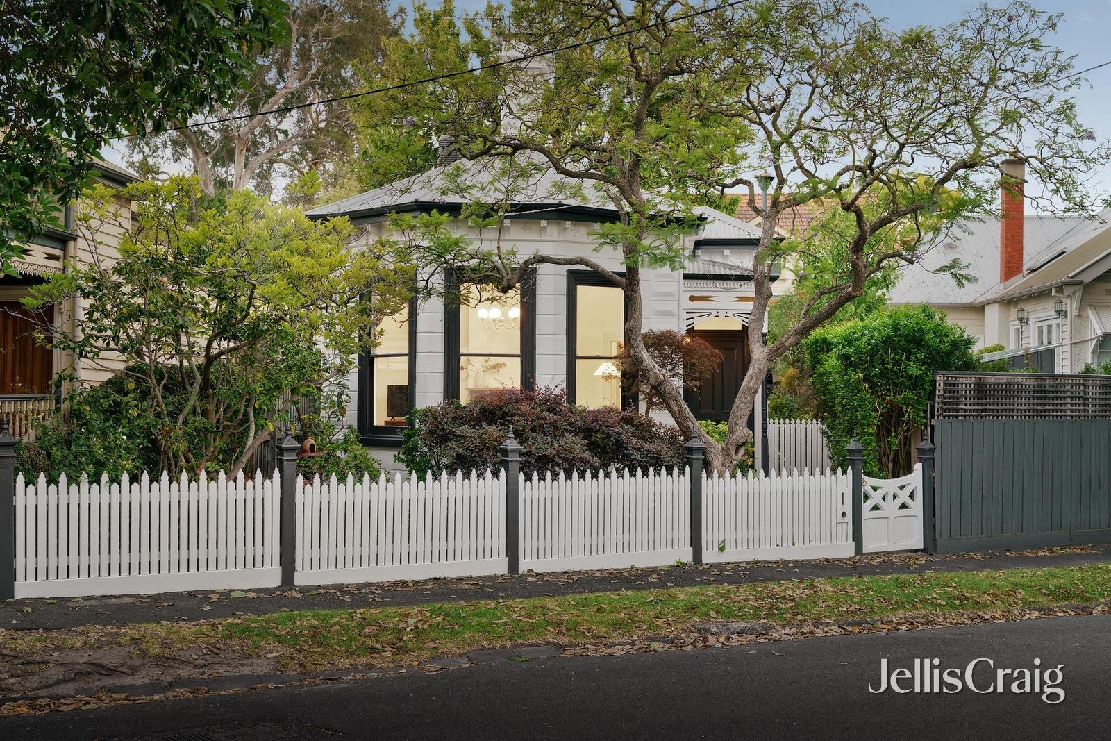 48 Maling Road, Canterbury image 1