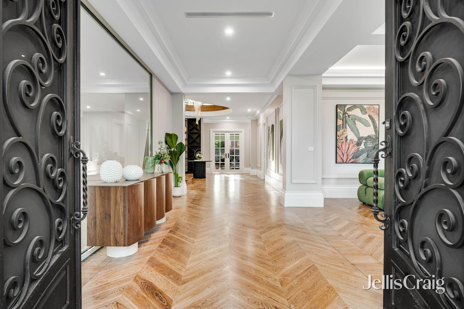 48 Nungerner Street, Balwyn image 3