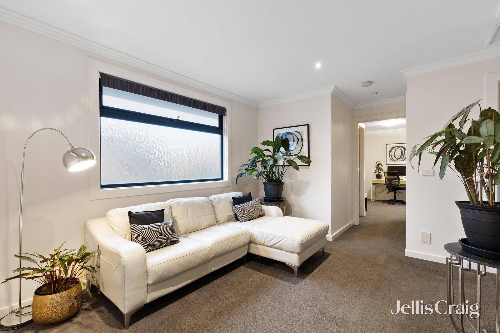 4/8 Old Warrandyte Road, Donvale image 3