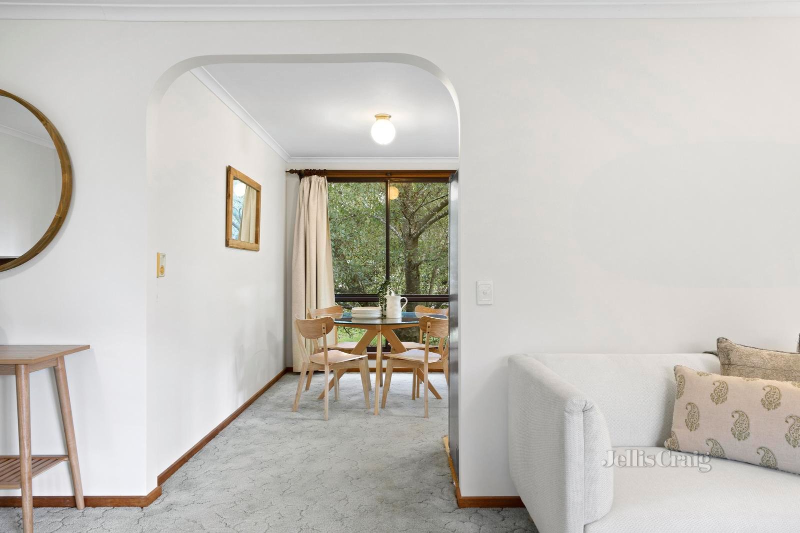 48 Palmer Crescent, Newham image 7