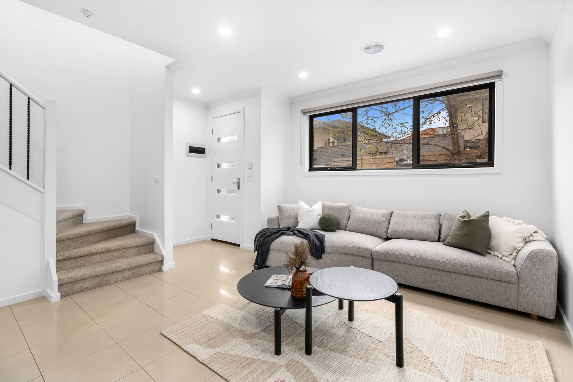 Property Gallery Thumbnail 2