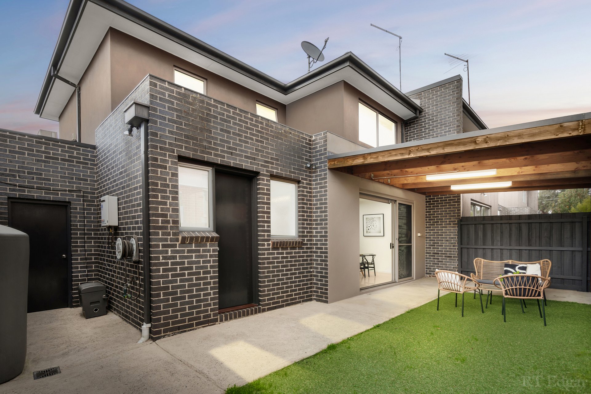 Property Gallery Thumbnail 14
