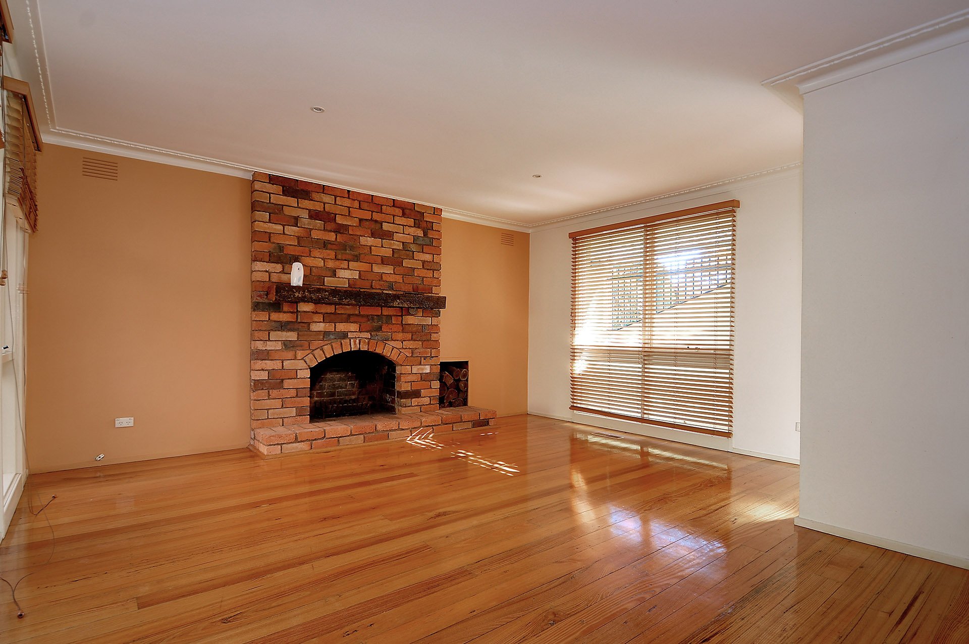 48 Raphael Drive, Wheelers&nbsp;Hill image 2