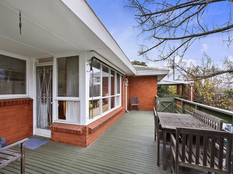 48 Rathmullen Quadrant, Doncaster image 6