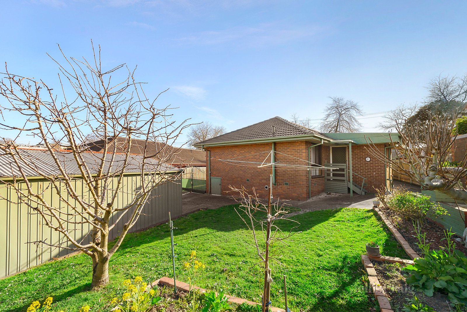 48 Ross Street, Doncaster East image 5