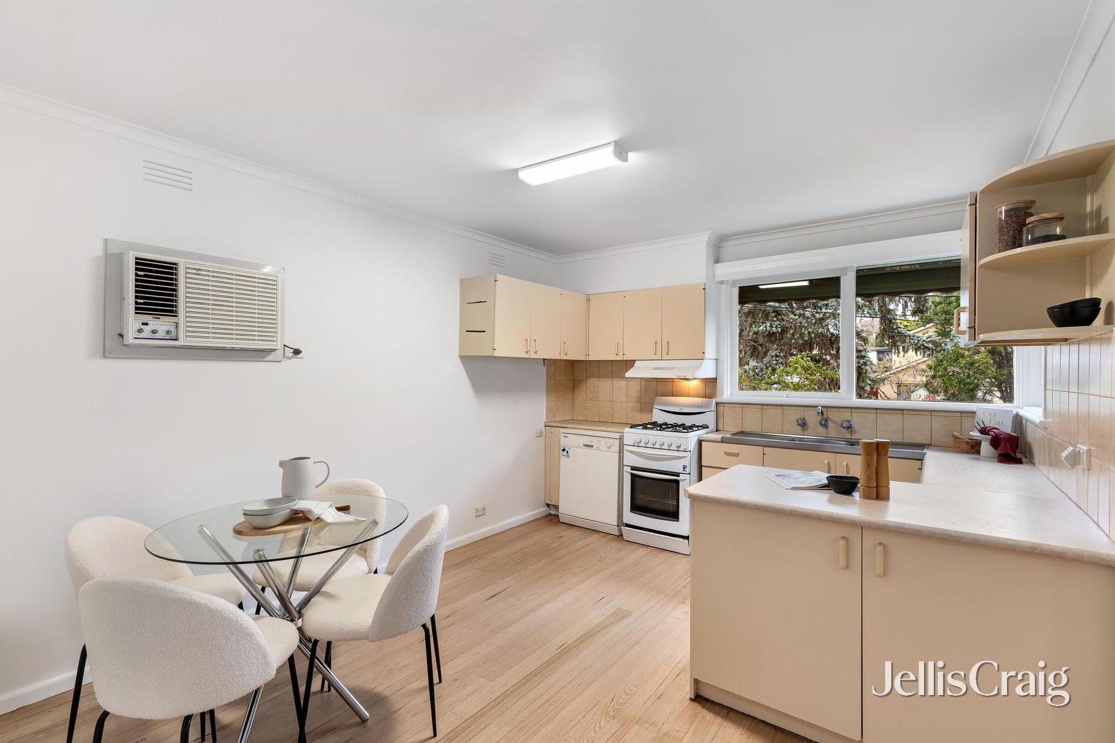 48 Sharpes Road, Watsonia North image 8