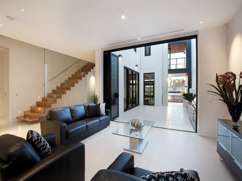 48 South Wharf Drive, Docklands image 4