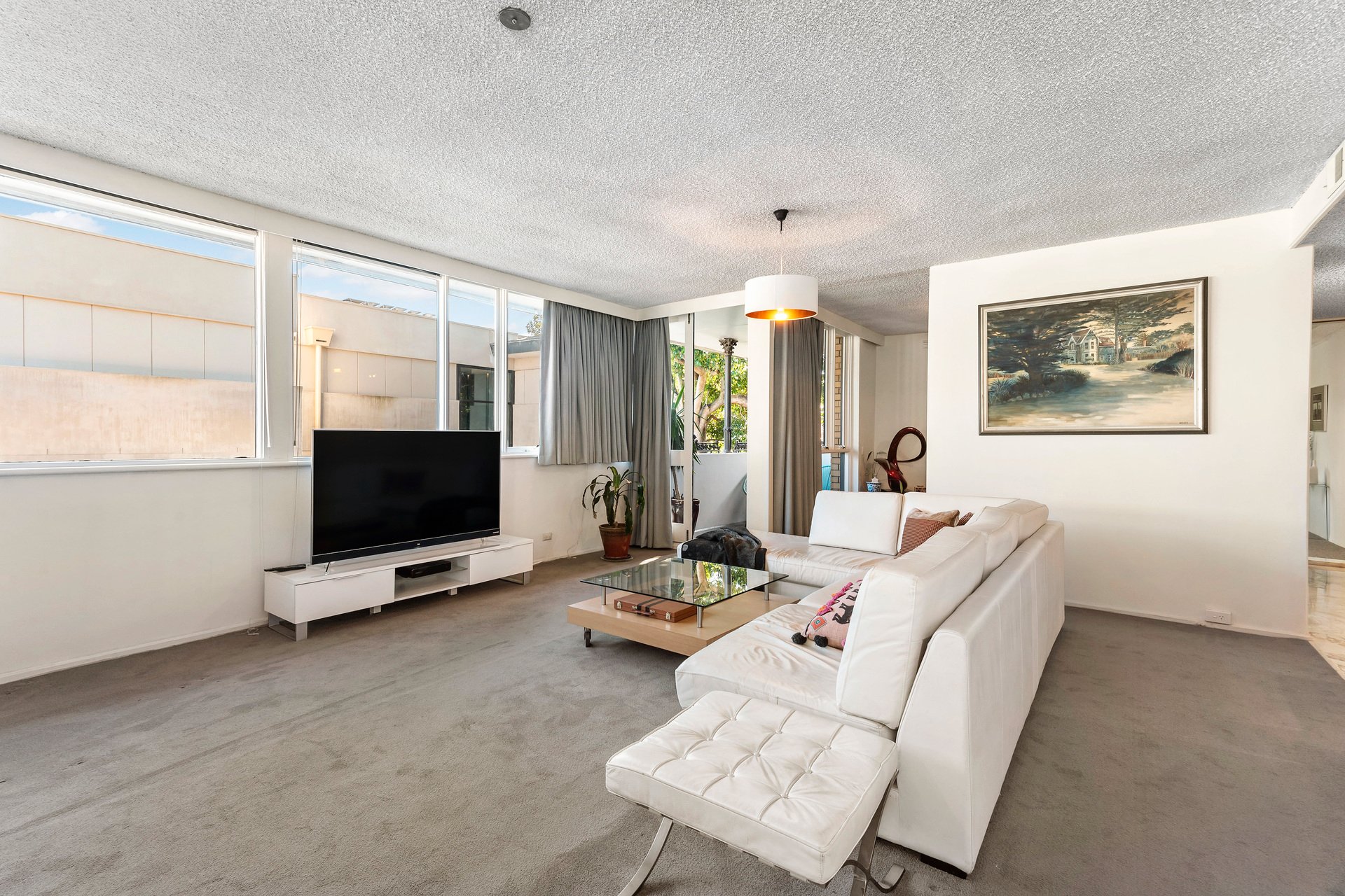 Property Gallery Thumbnail 4