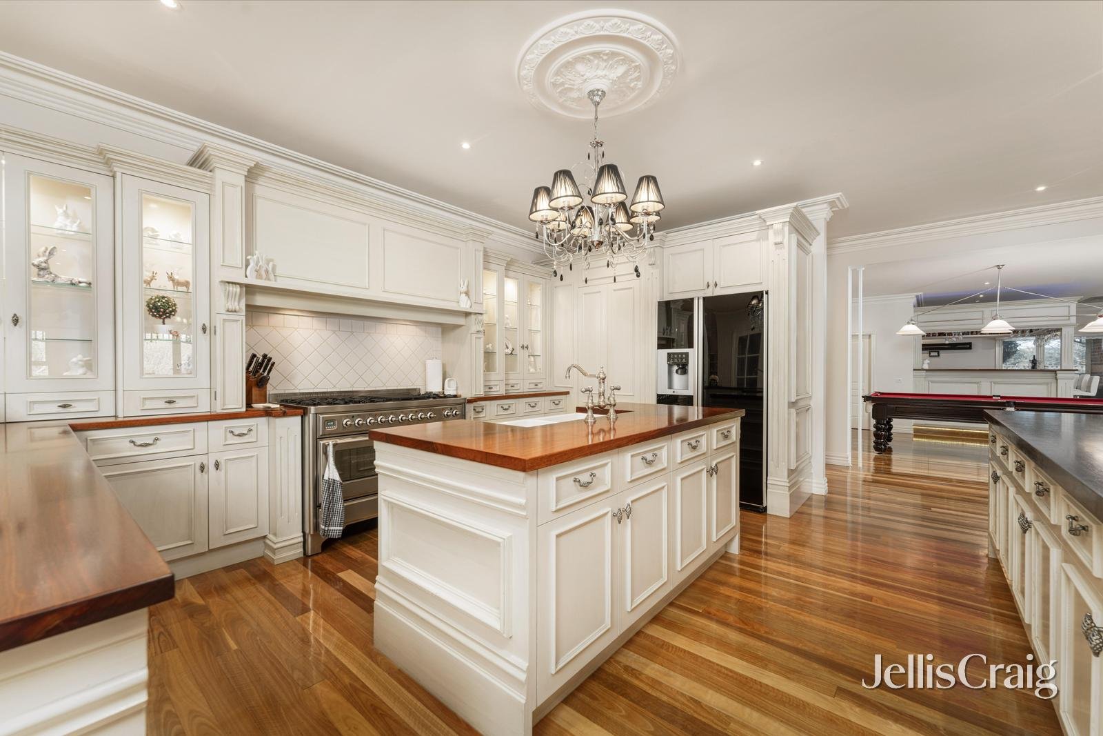 48 Strathtulloh Circuit, Strathtulloh image 8