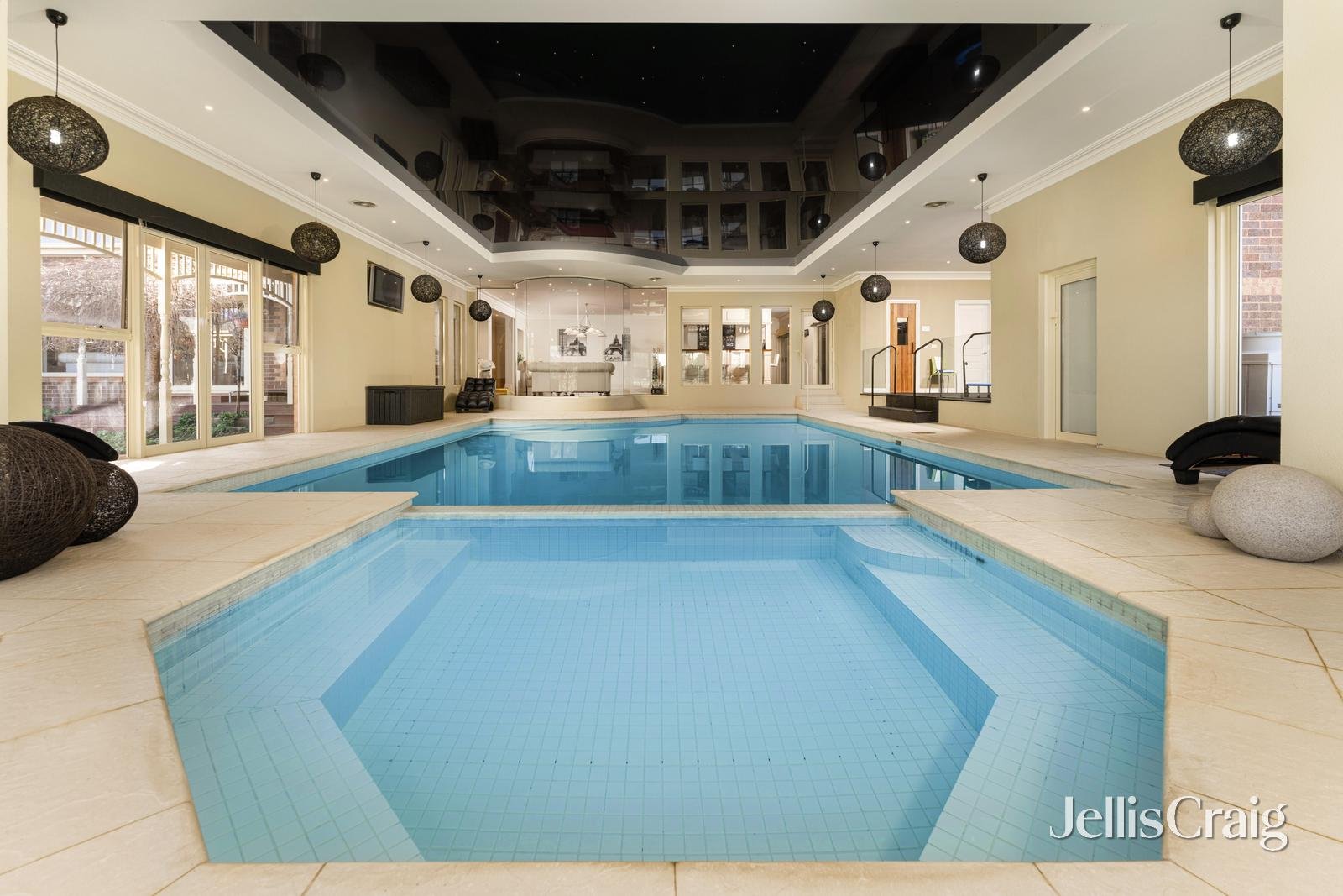 48 Strathtulloh Circuit, Strathtulloh image 11