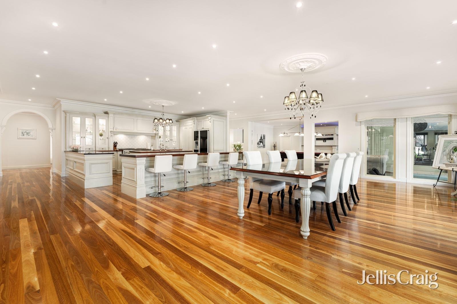 48 Strathtulloh Circuit, Strathtulloh image 25