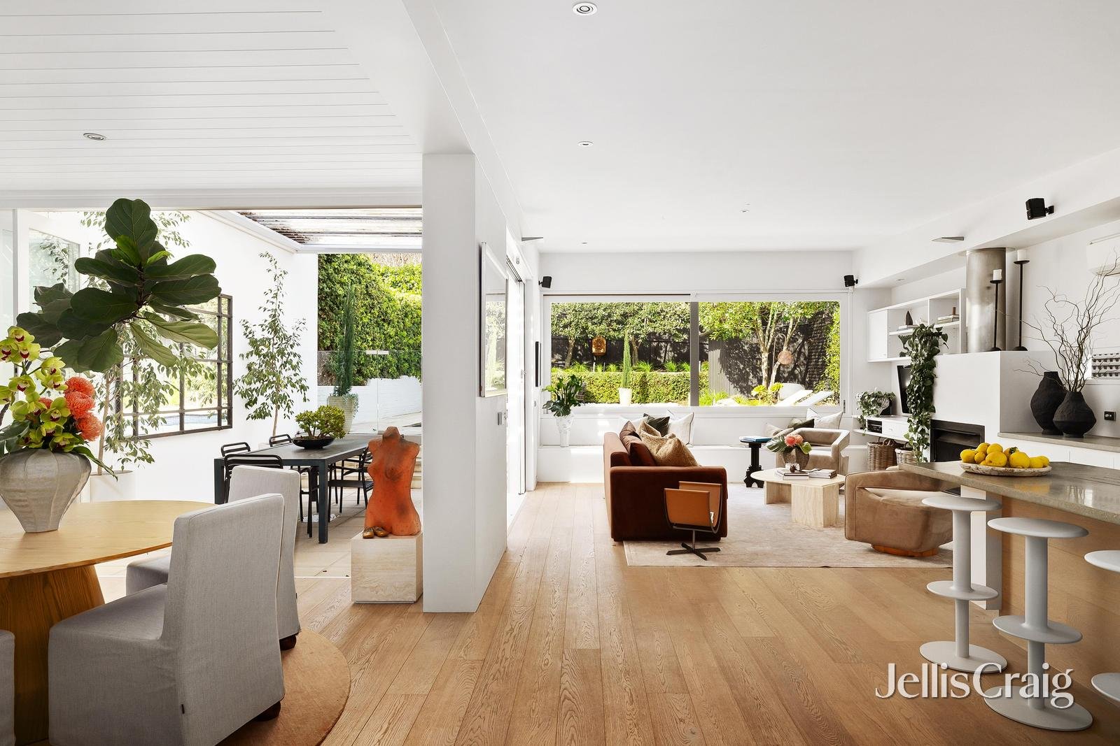 48 Tivoli Road, South&nbsp;Yarra image 2