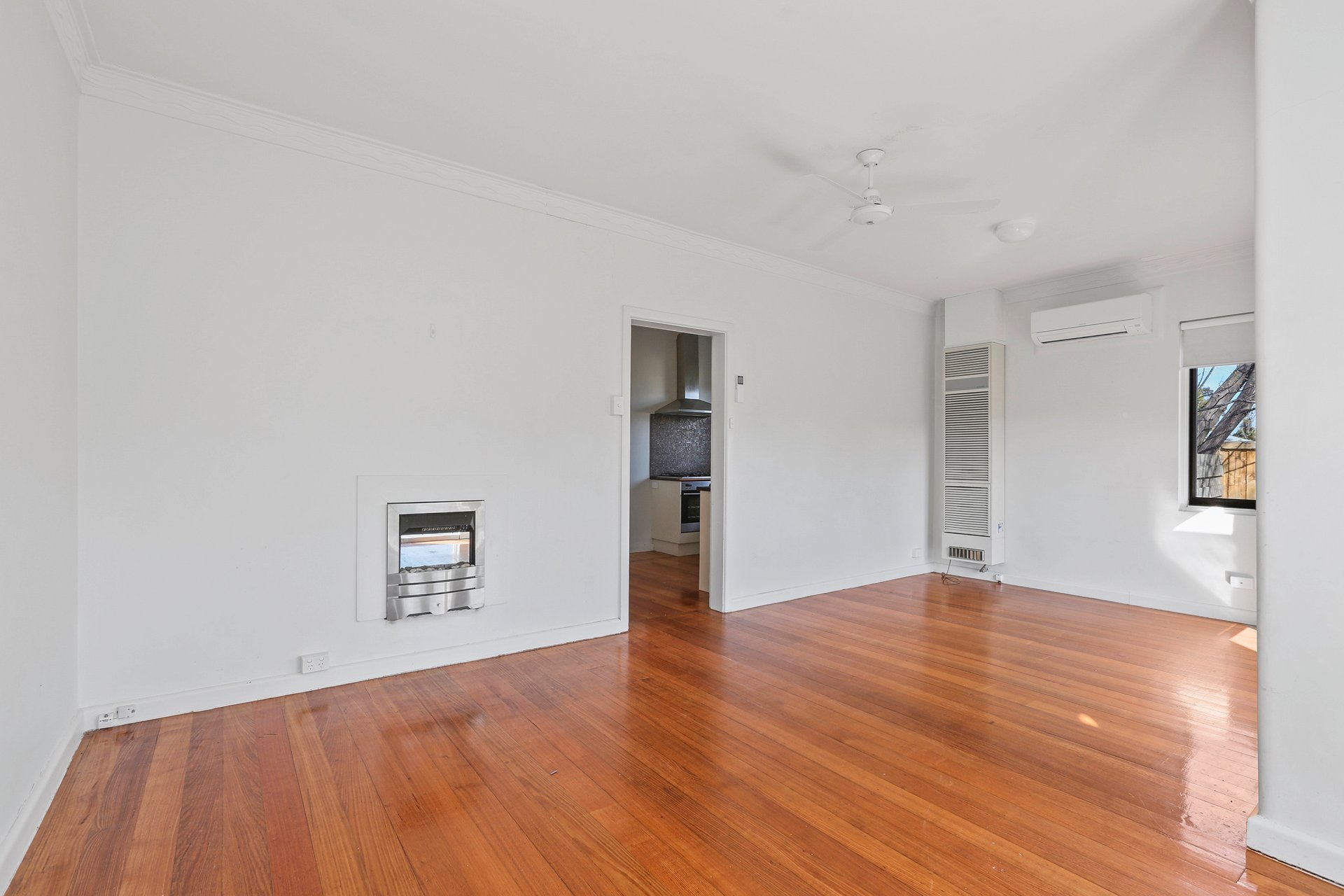 48 Townsend Road, St Albans Park image 5