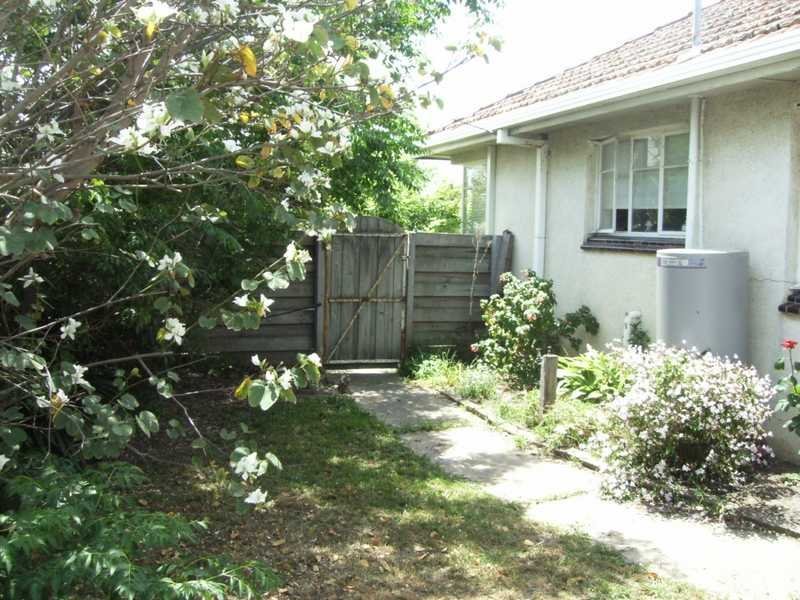 48 Townsend Road, St Albans Park image 4