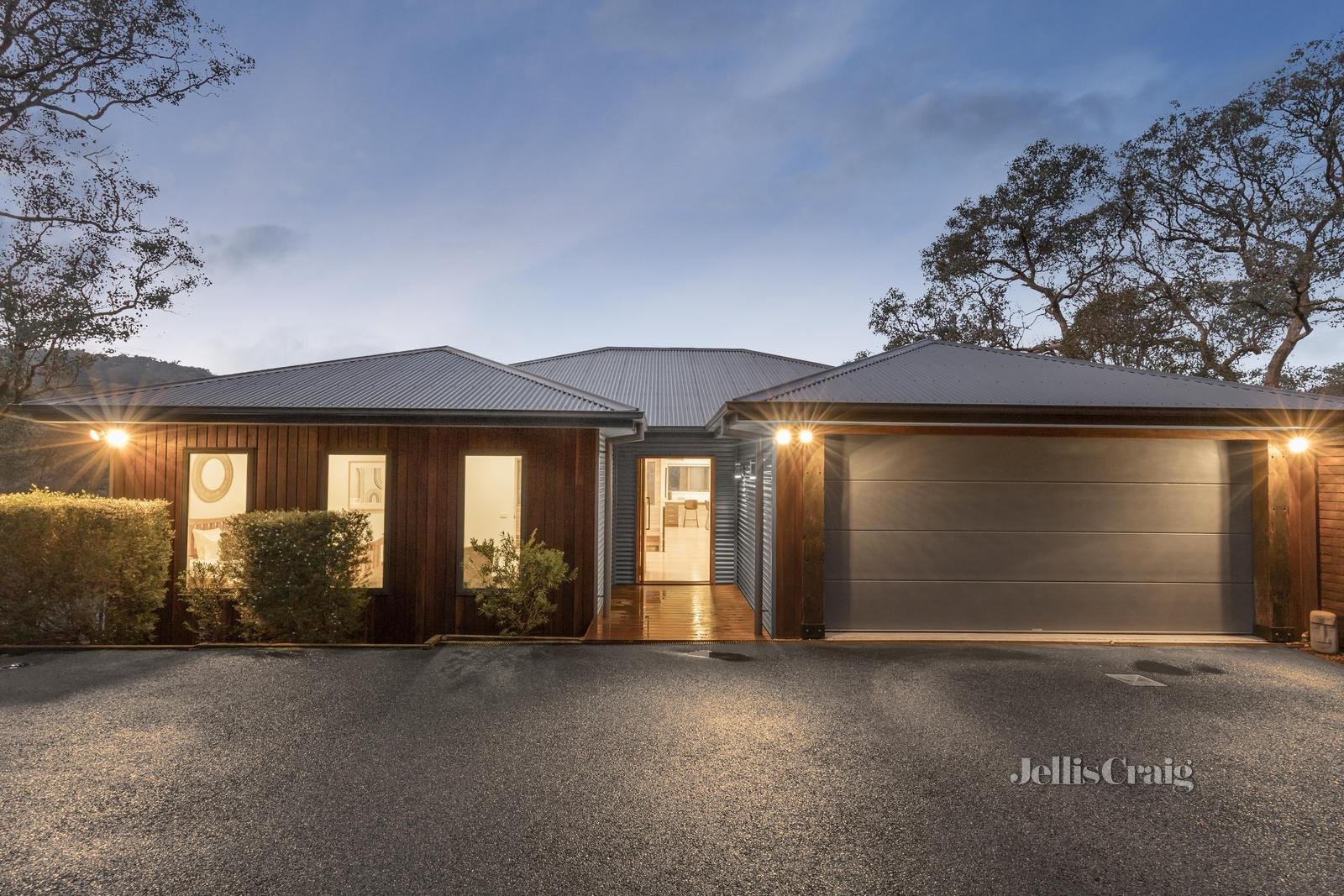 48 Valias Street, North Warrandyte image 2