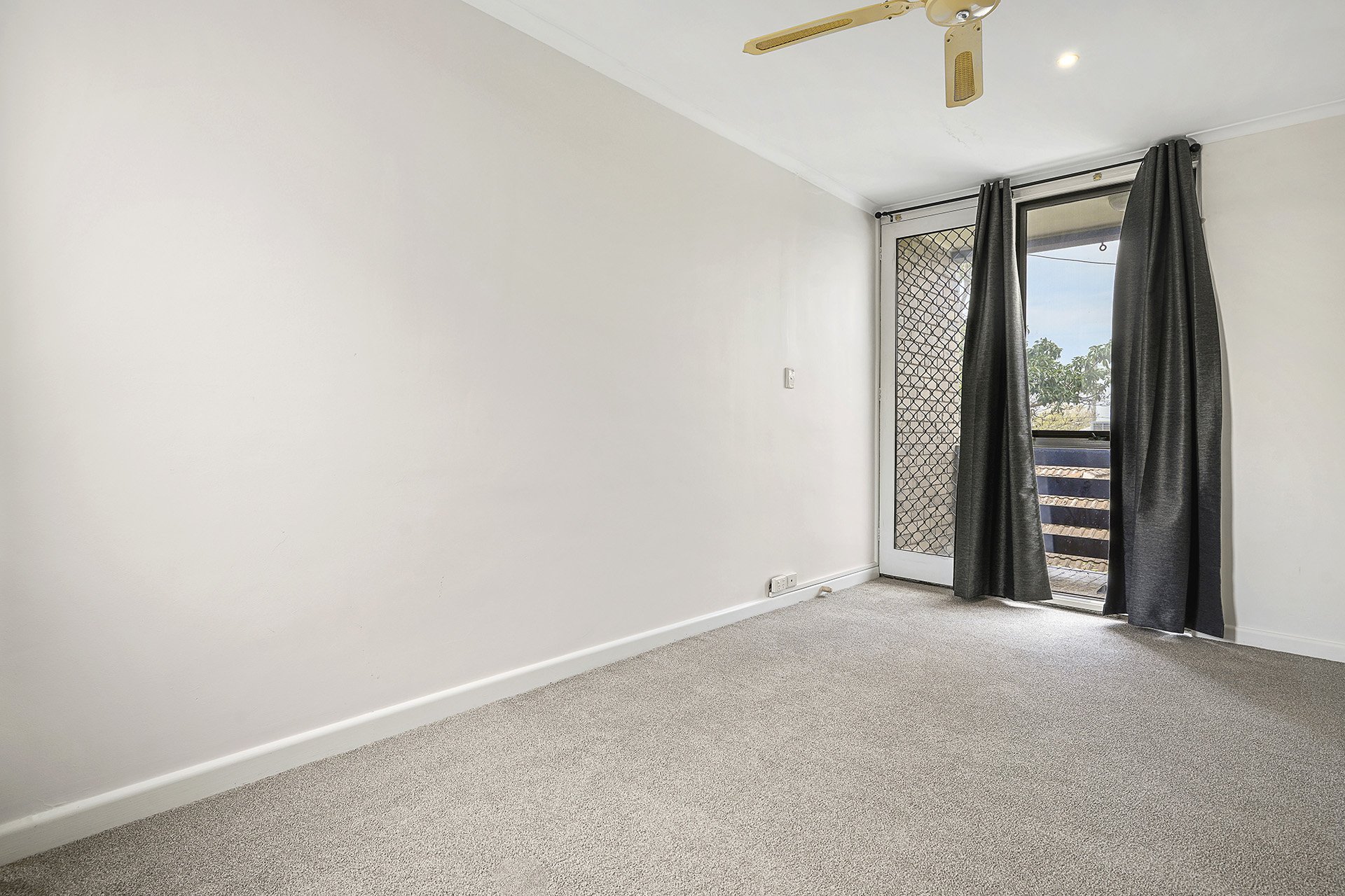 4/8 Voltri Street Street, Mentone image 3