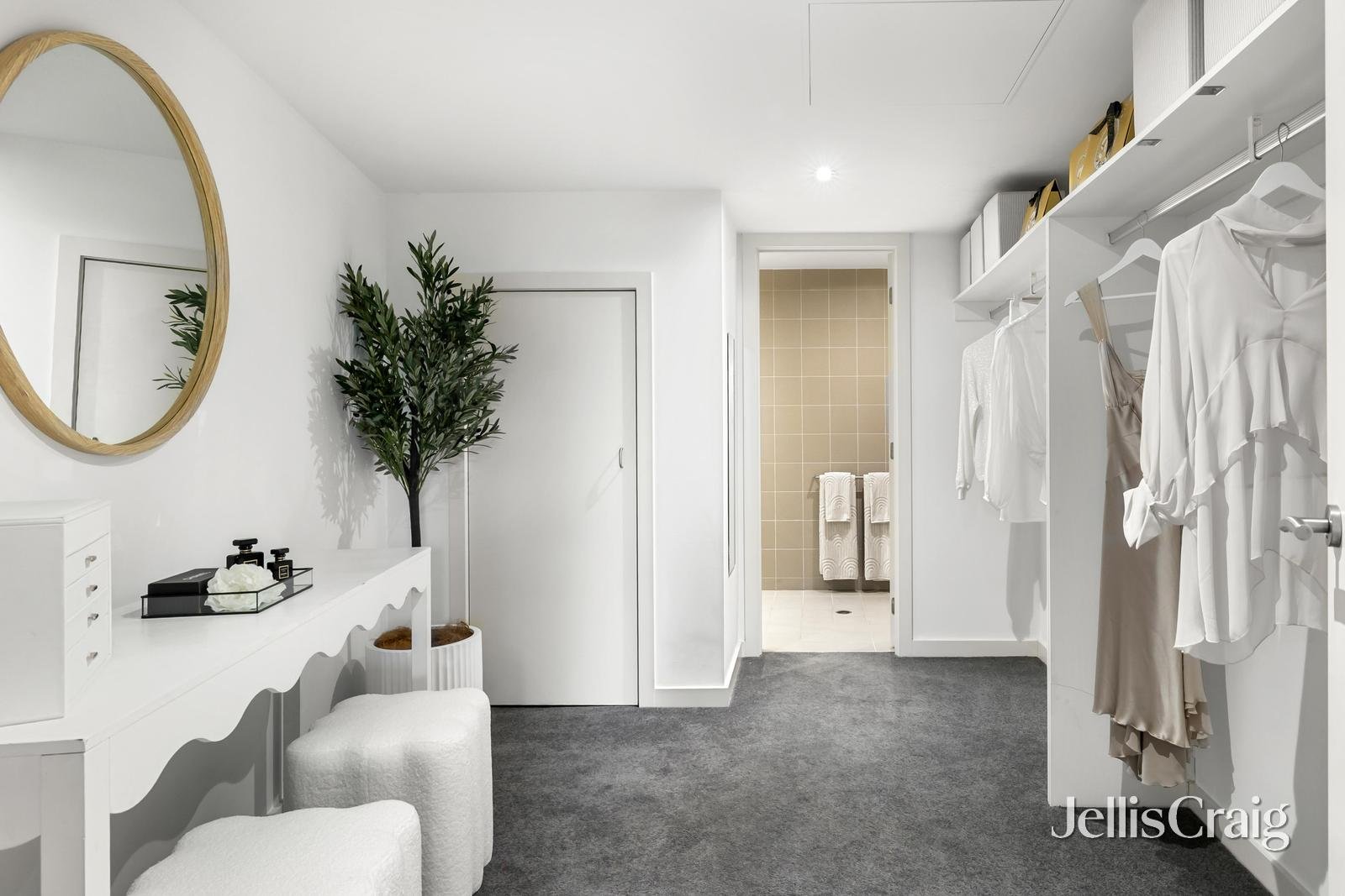 4/8 Wallen Road, Hawthorn image 5