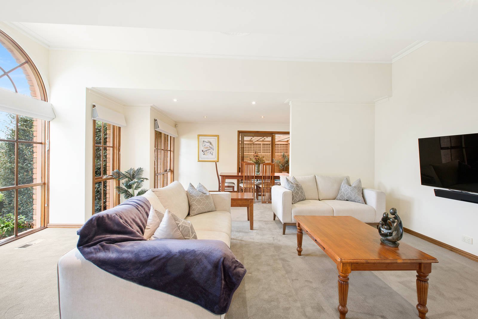 Property Gallery Thumbnail 2