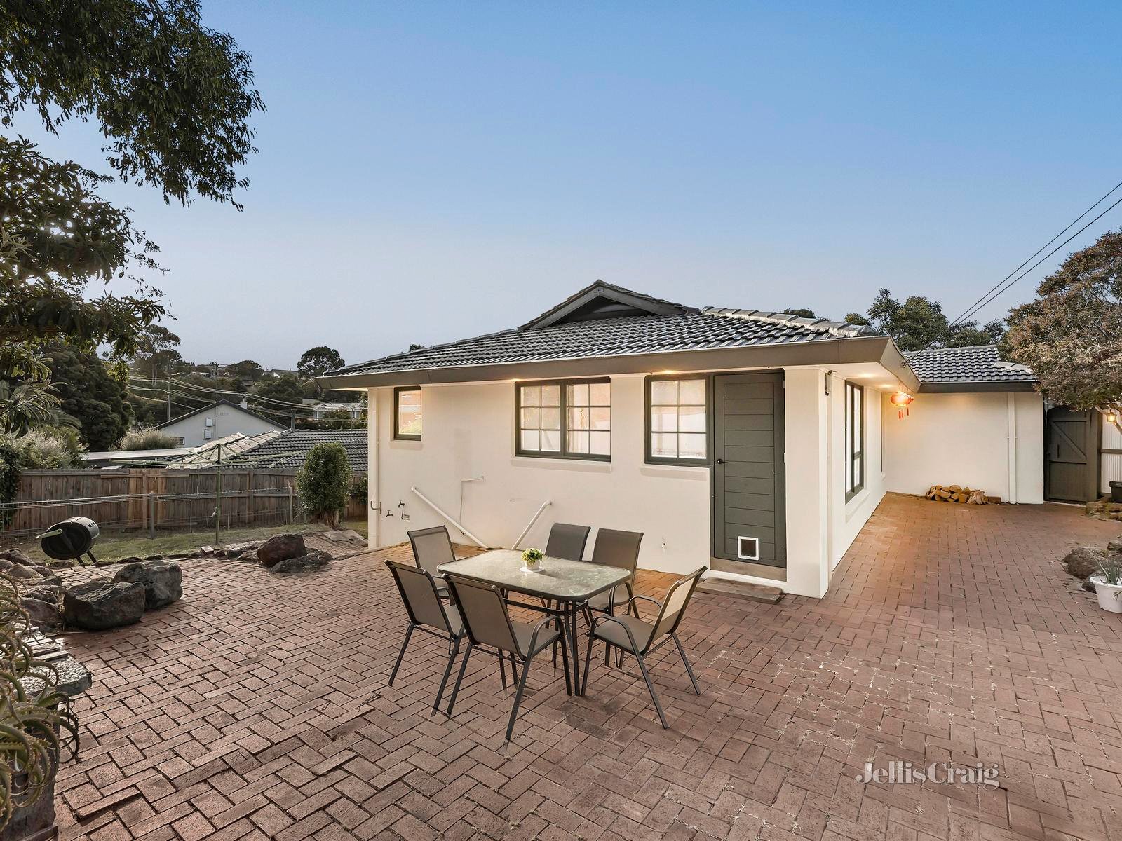 48 Winston Drive, Doncaster image 10