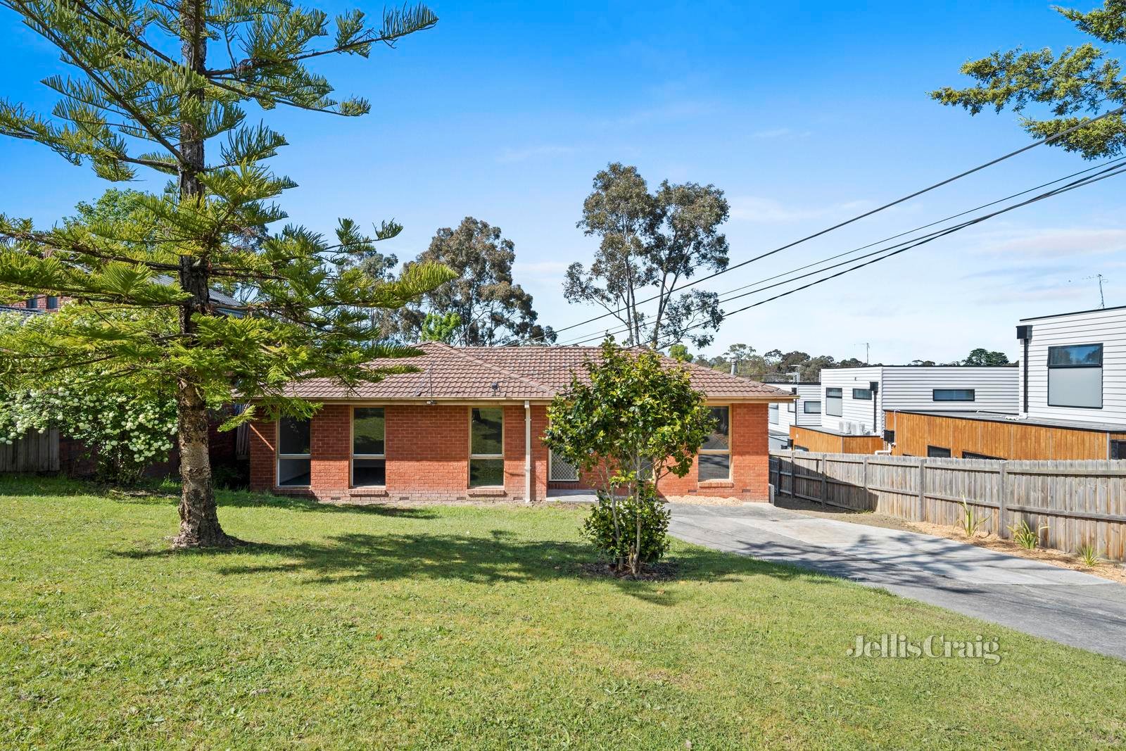 48 Winyard Drive, Mooroolbark image 3