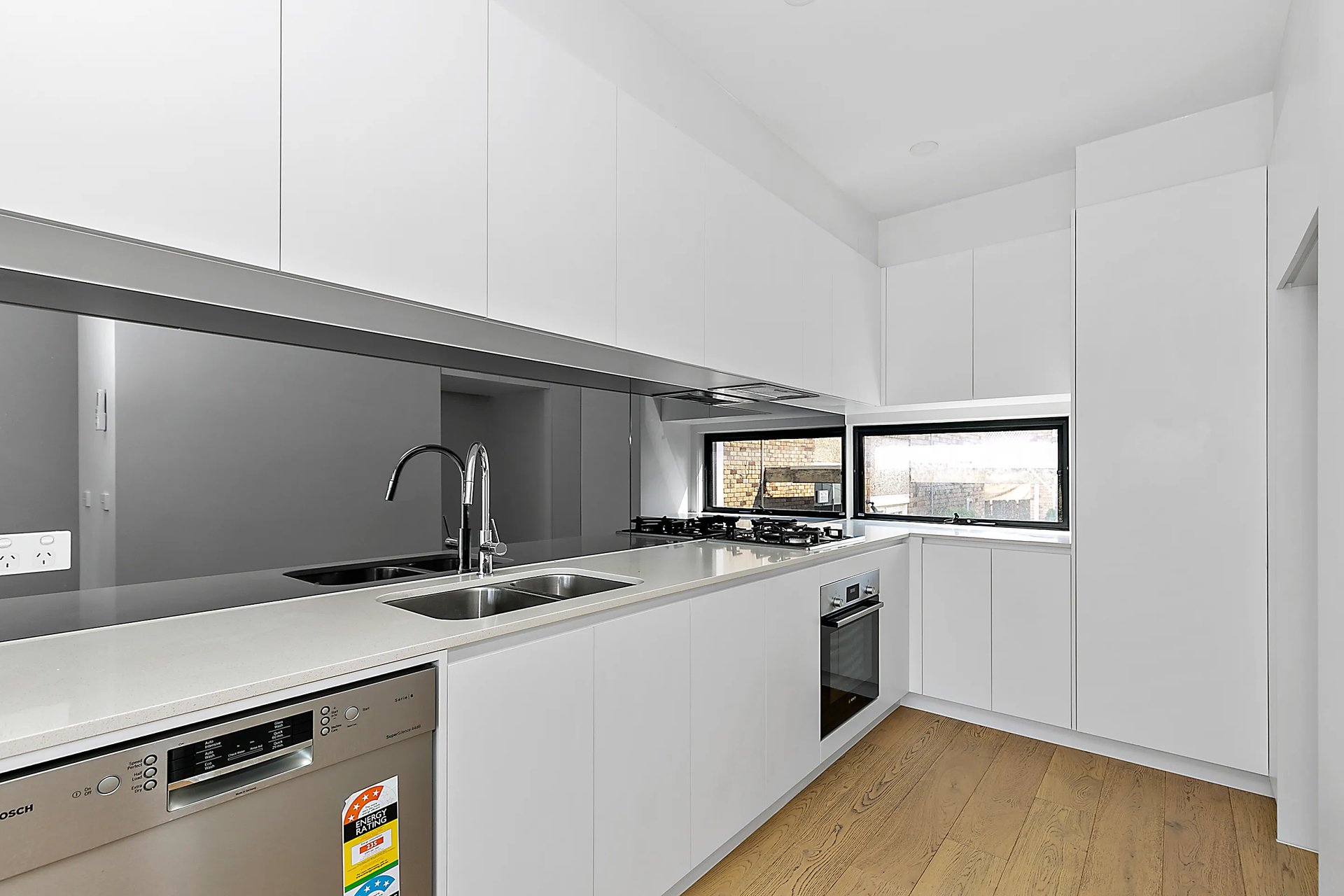 4/80 Burwood Highway, Burwood&nbsp;East image 1