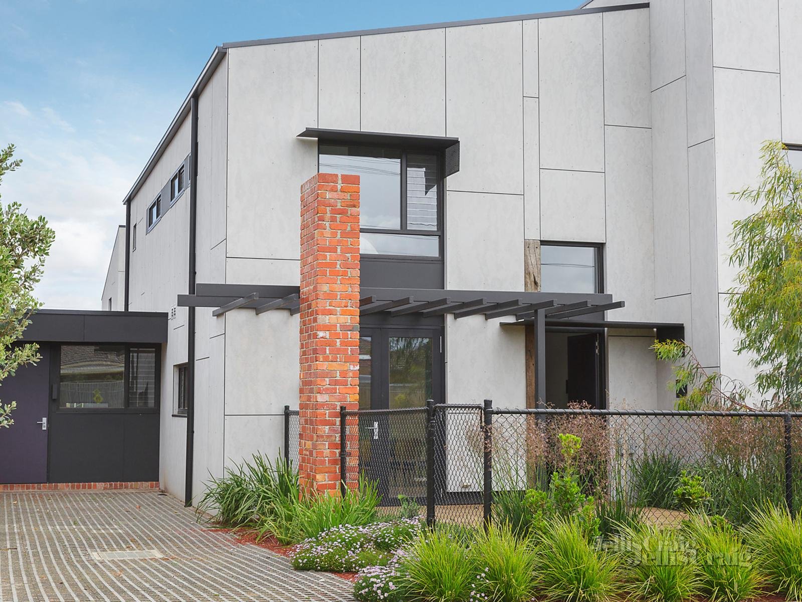 4/80 Clyde Street, Thornbury
- Print Image 1