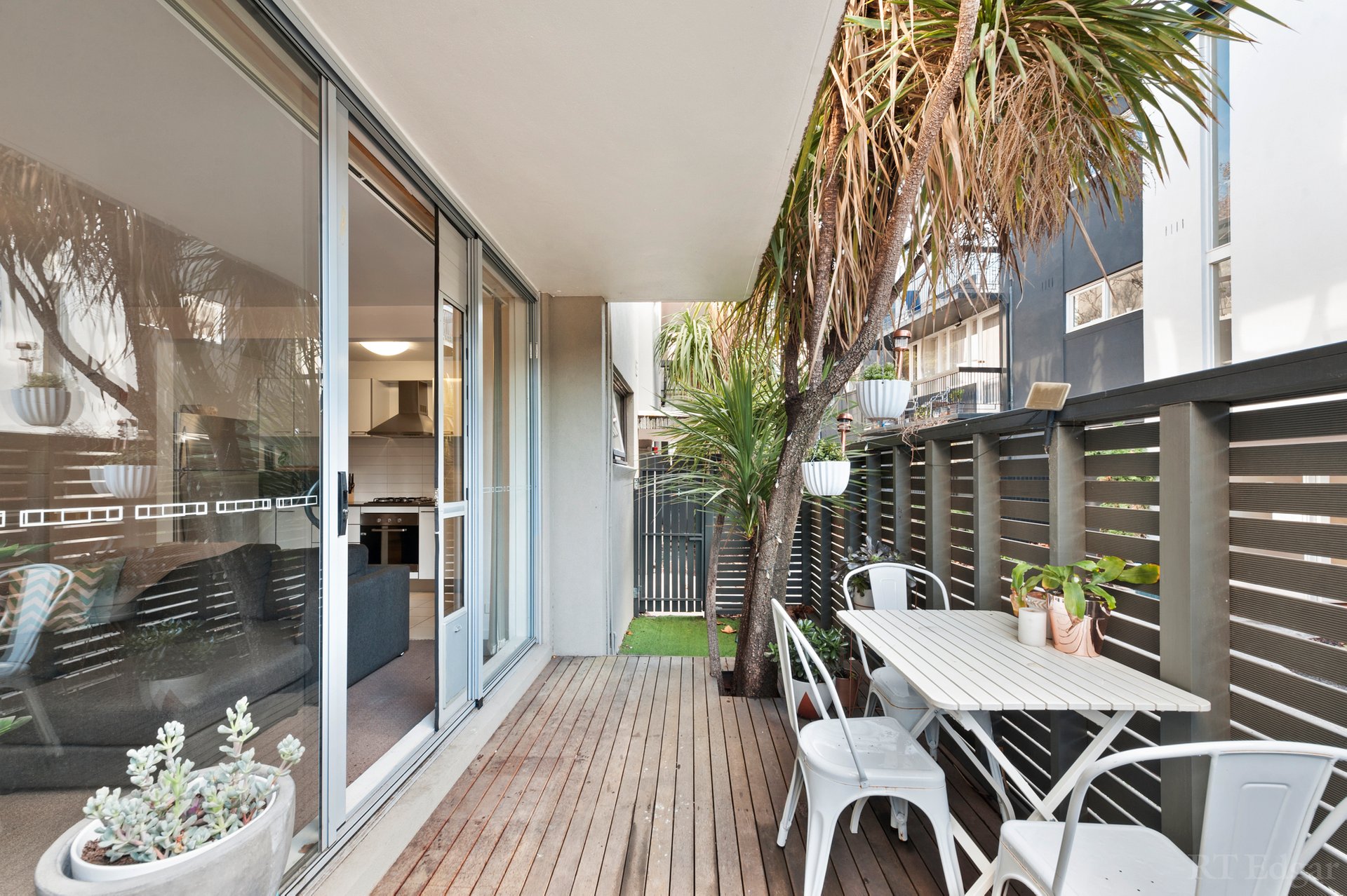 Property Gallery Thumbnail 2
