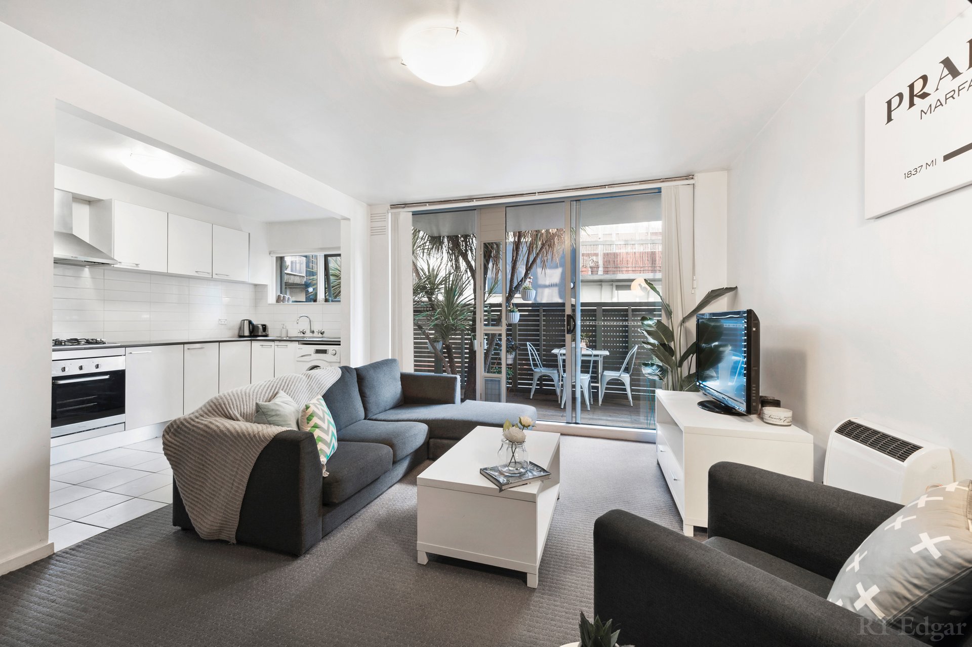 Property Gallery Thumbnail 3