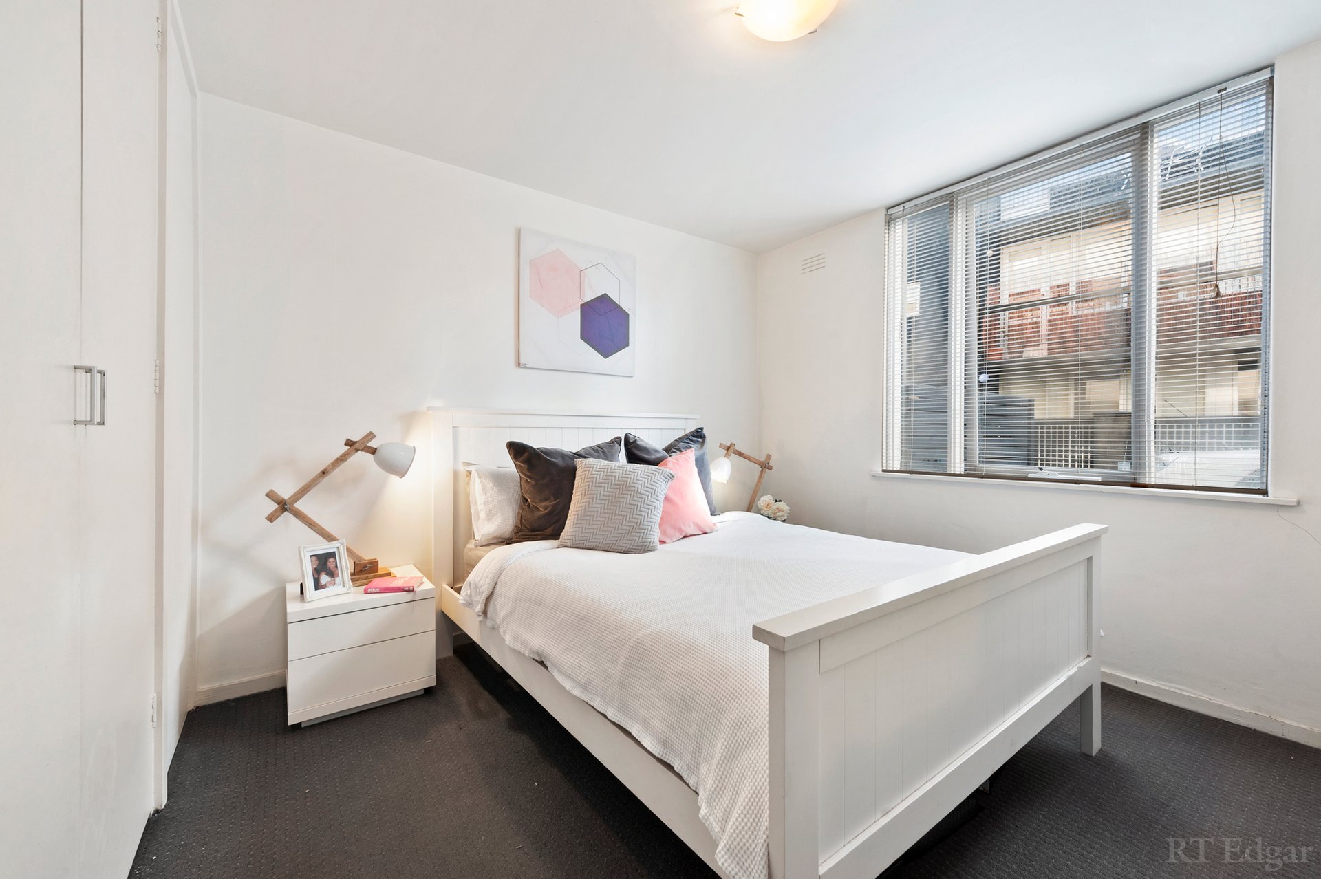 Property Gallery Thumbnail 5