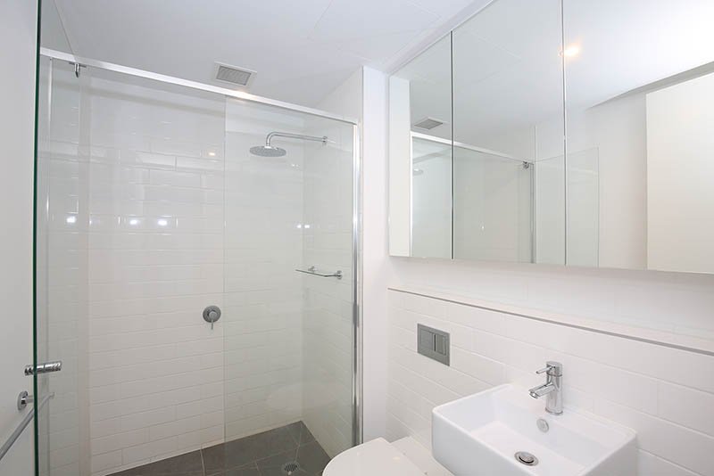 4/81-83 Tram Road, Doncaster image 4
