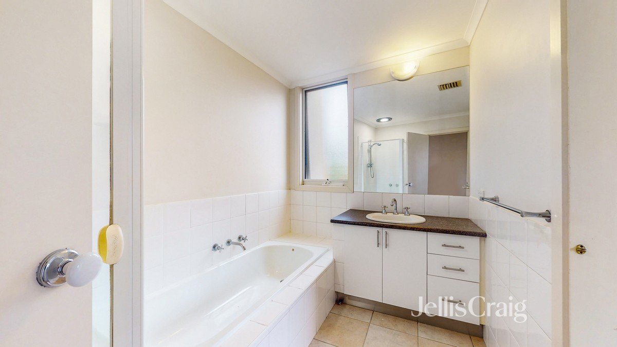 4/81-85 Orrong Cres, Caulfield&nbsp;North image 5