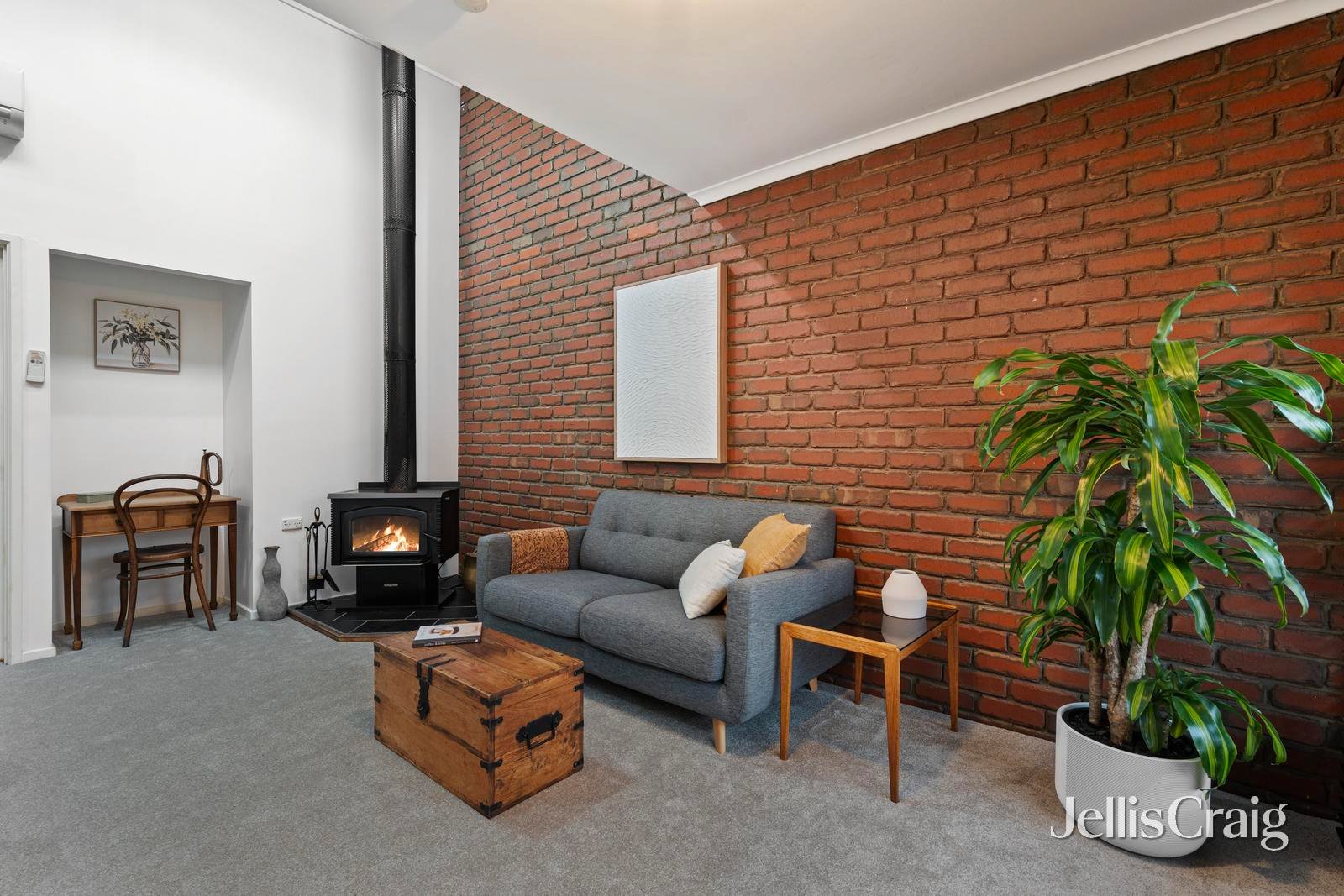 4/81 Anderson Street, Lilydale image 2