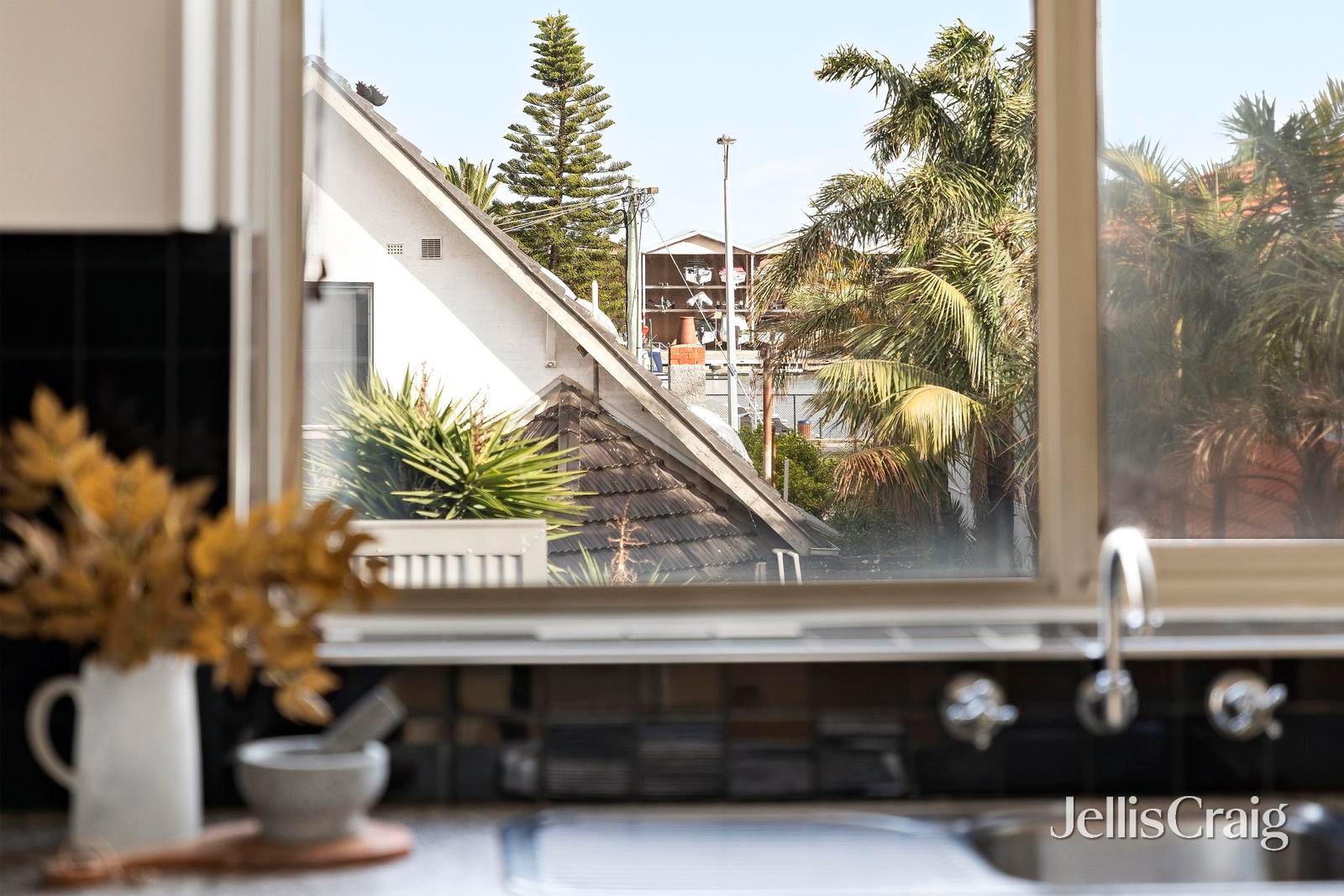 4/82 Dickens Street, Elwood image 10