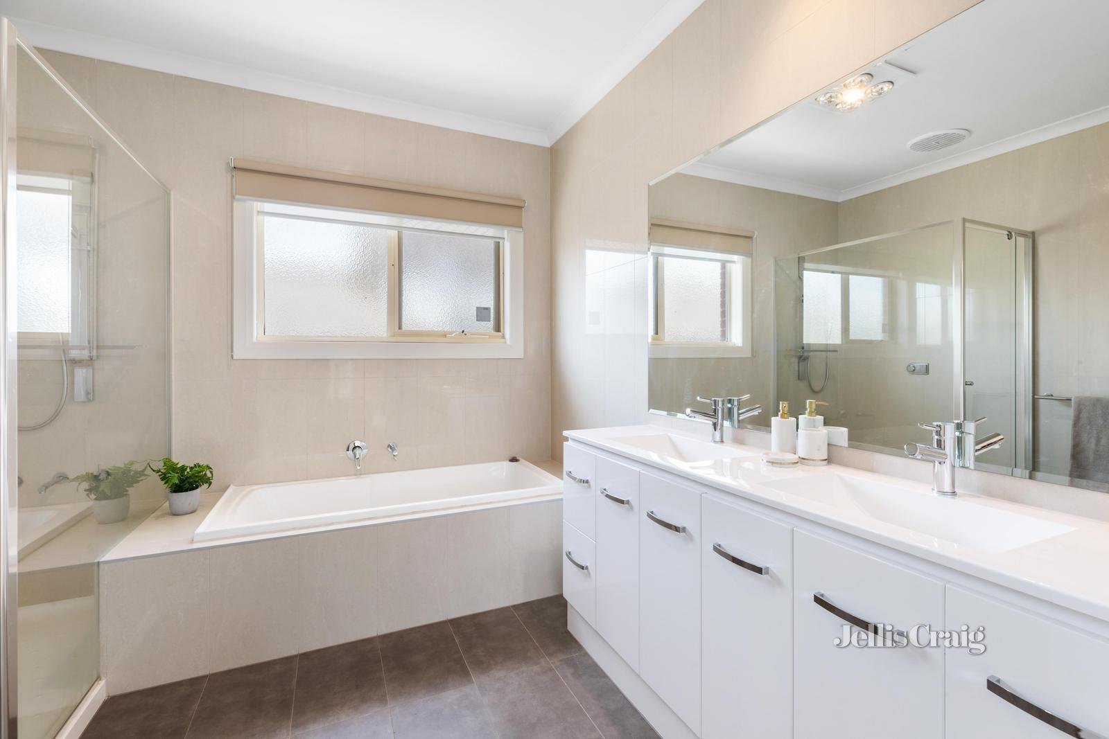 482 Whitehorse Road, Surrey Hills image 20