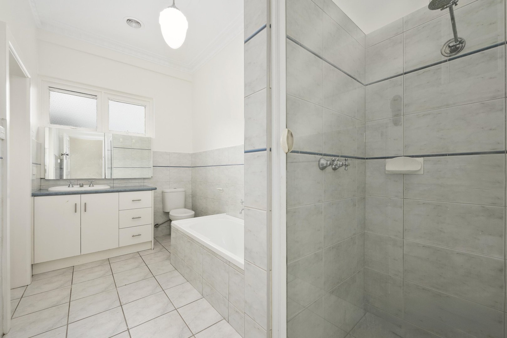 Property Gallery Thumbnail 5