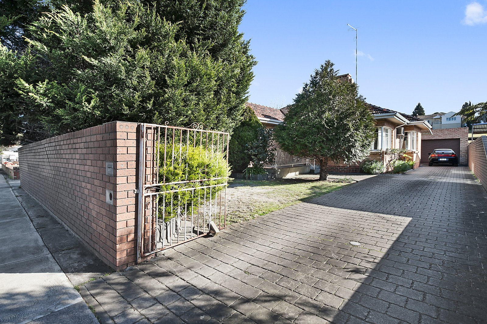 483 Pascoe Vale Road, Strathmore VIC 3041