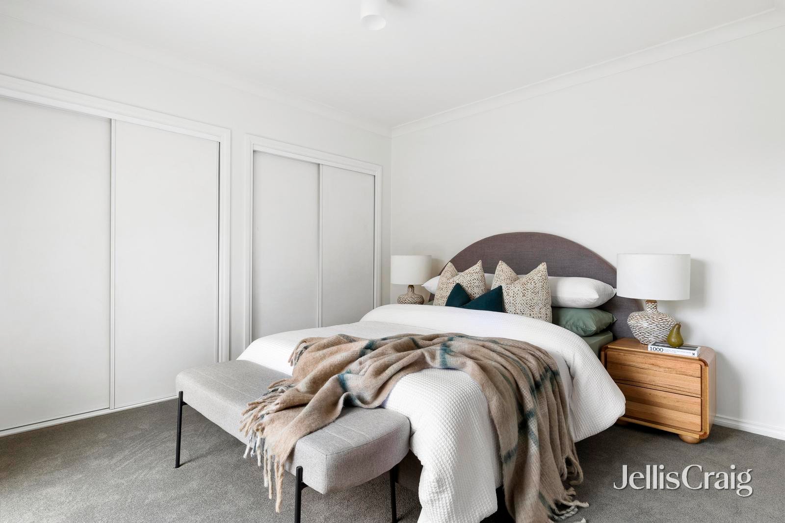 4/84-86 Pine Street, Reservoir image 9