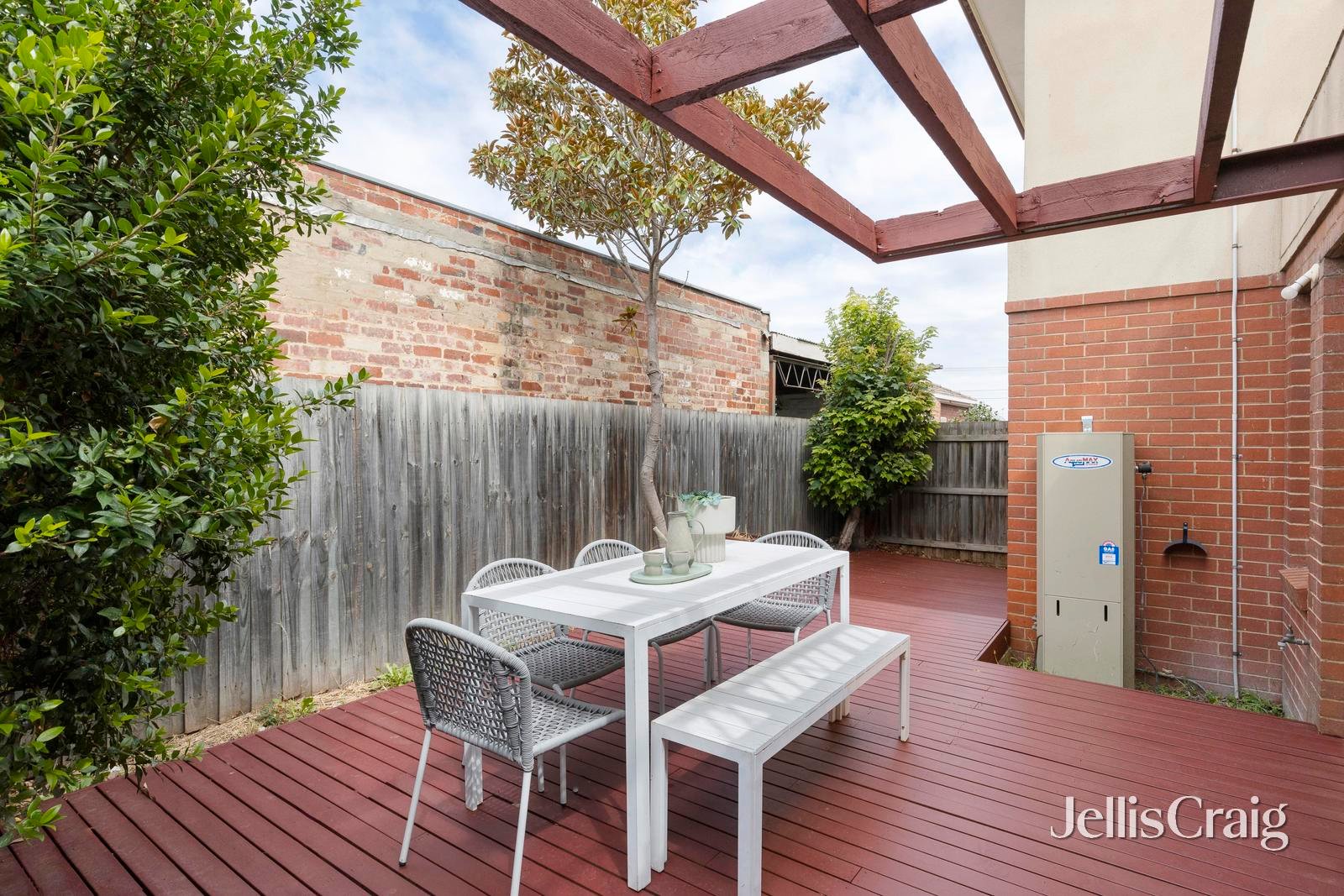 4/84-86 Pine Street, Reservoir image 10