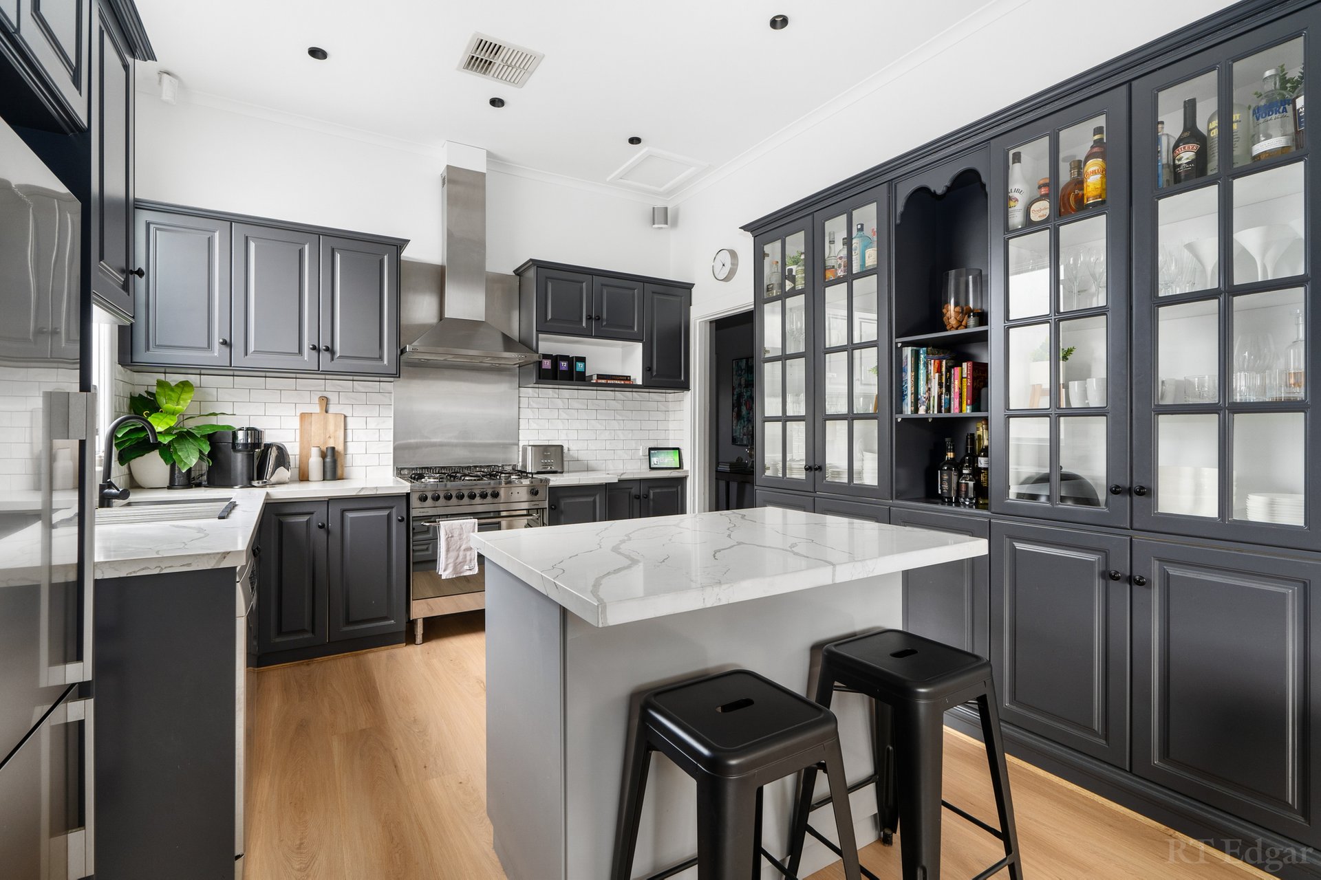 Property Gallery Thumbnail 7