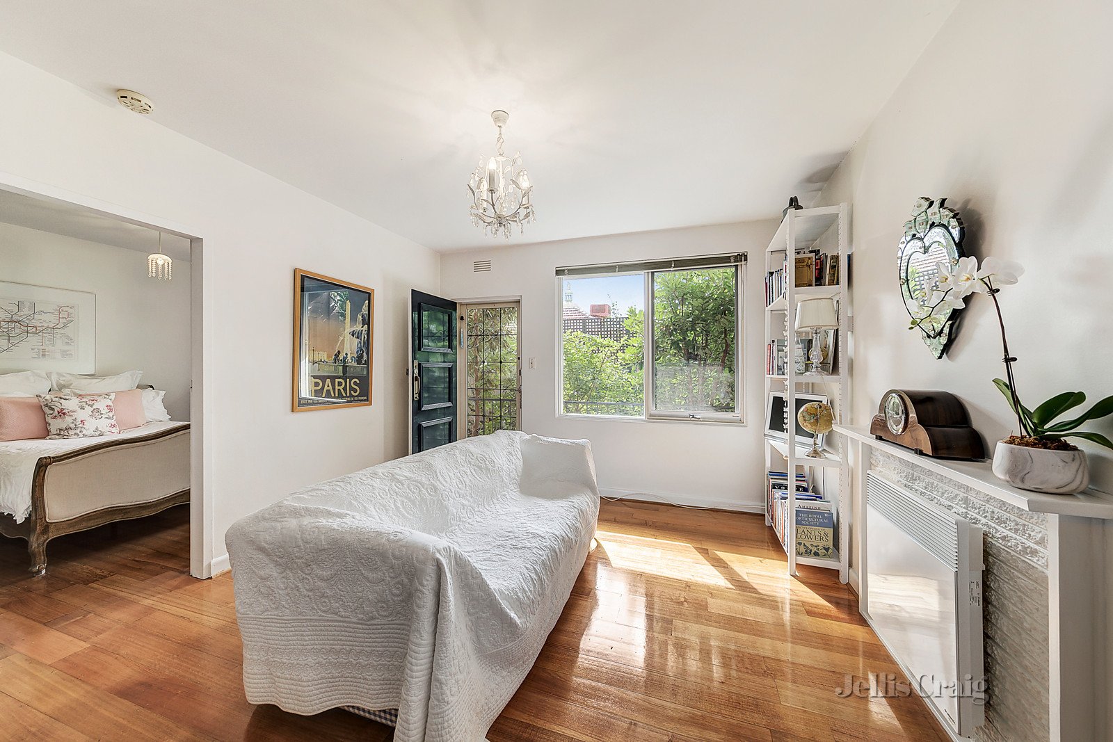 4/84 Campbell Road, Hawthorn East image 1