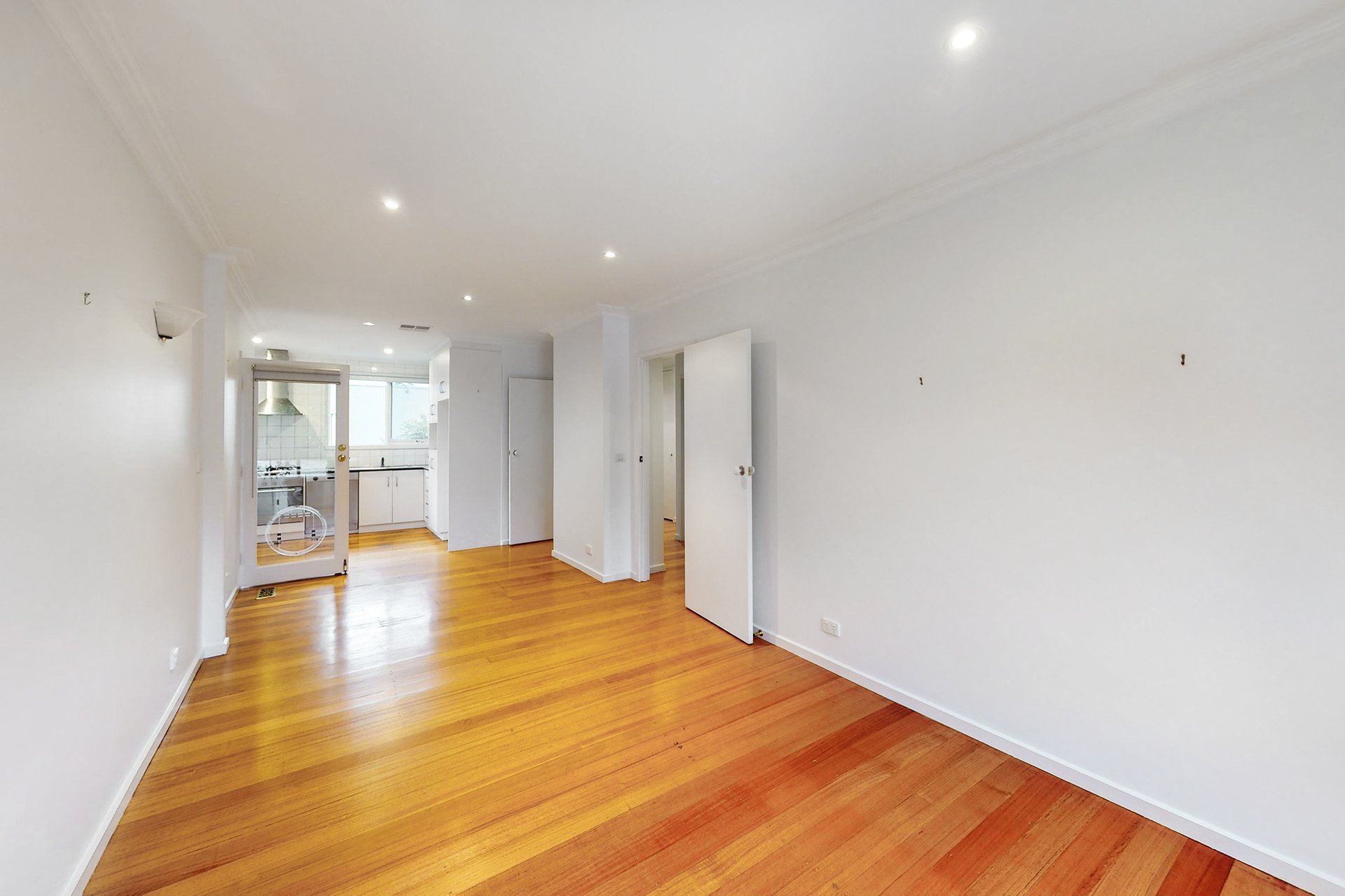 4/84 Rochester Road, Balwyn image 3