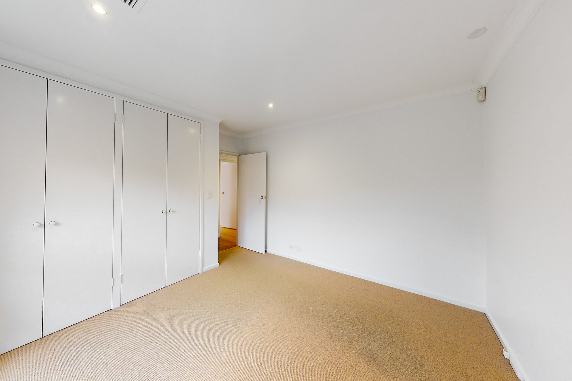 4/84 Rochester Road, Balwyn image 6