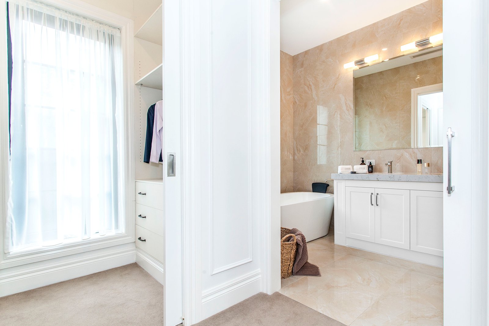 Property Gallery Thumbnail 8