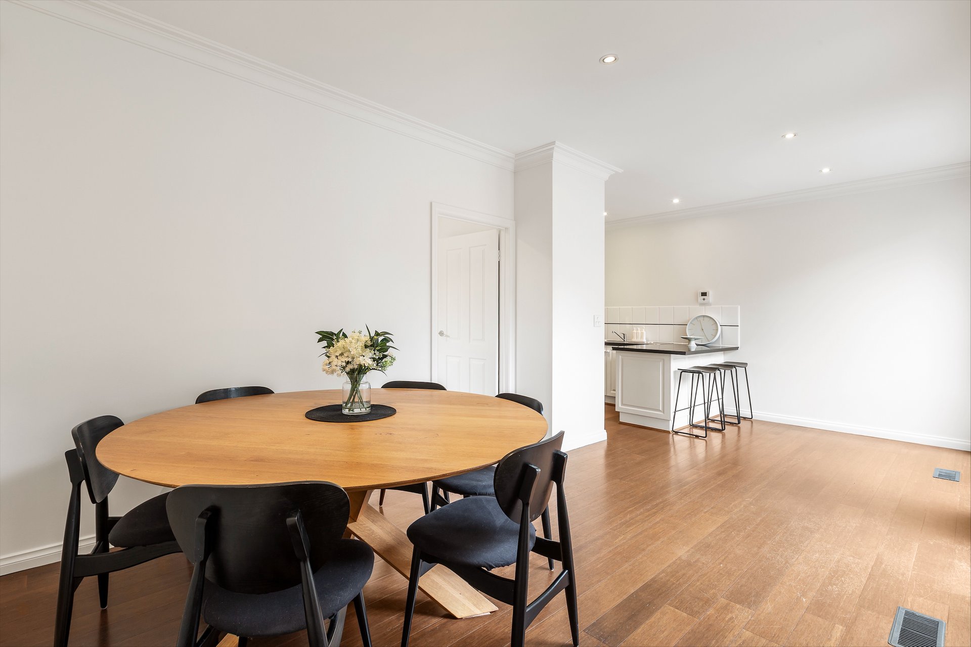 4/847 Glenferrie Road, Kew image 5