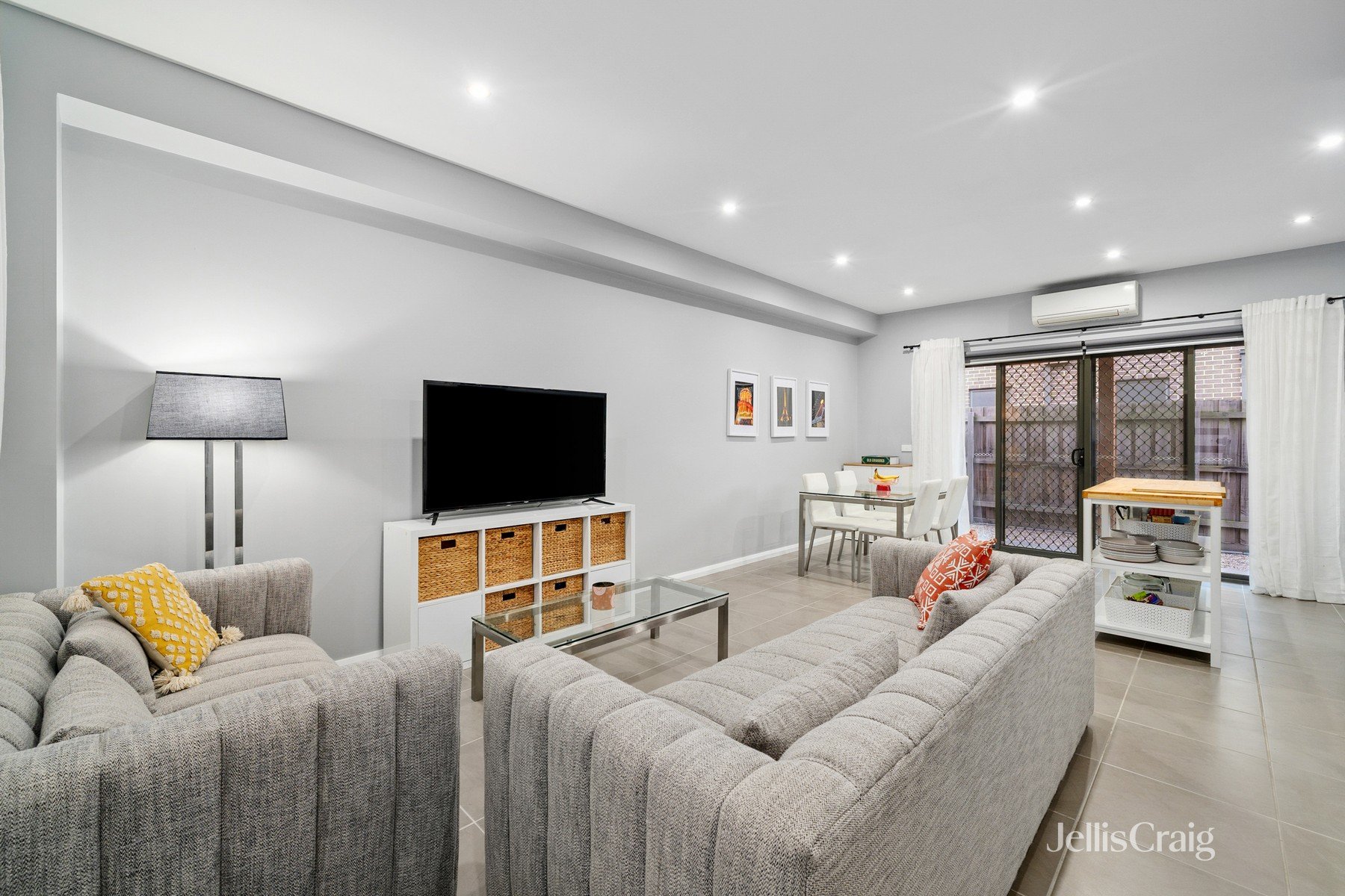 4/85-87 View Street, Glenroy image 2