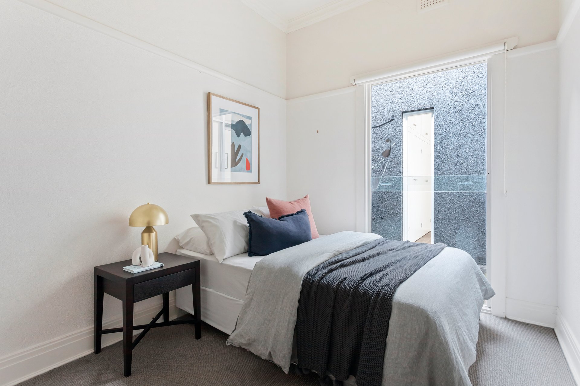 Property Gallery Thumbnail 6