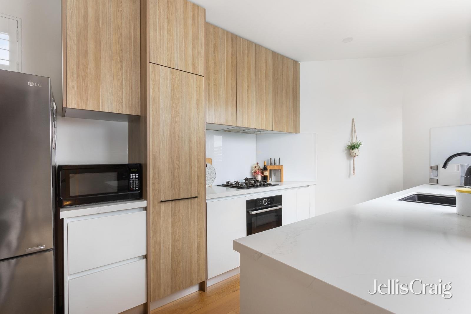 4/85 Orange Street, Bentleigh East image 4