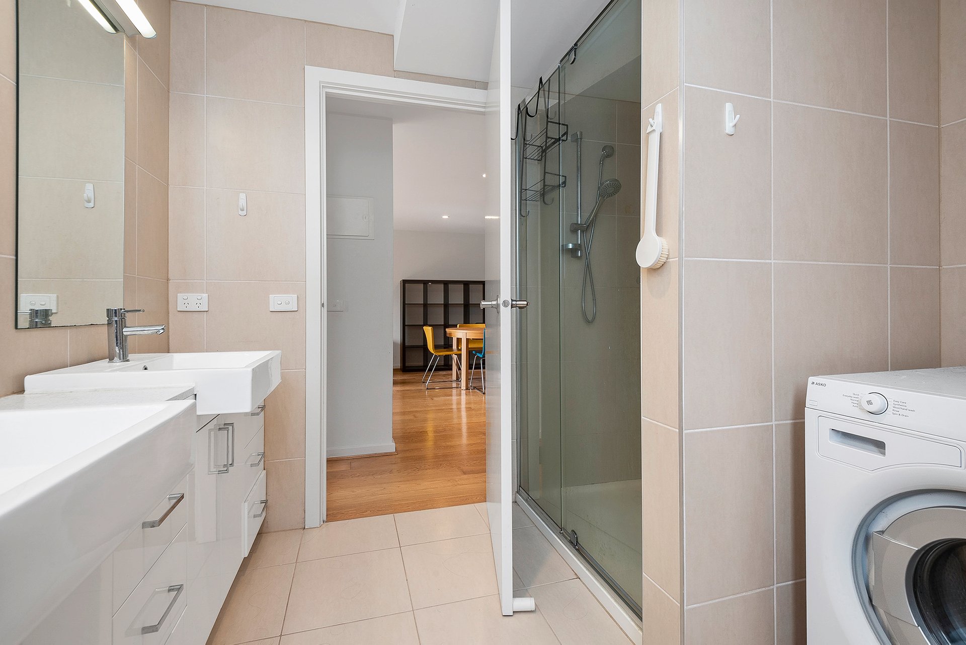 Property Gallery Thumbnail 4